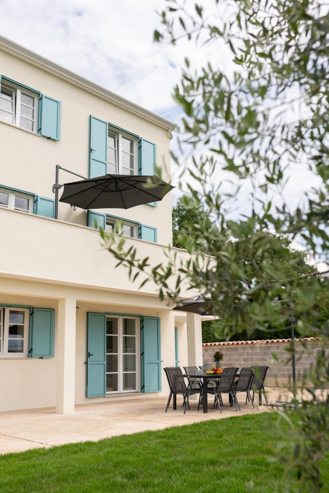 Villa Emilia 2 Umag Exteriör bild
